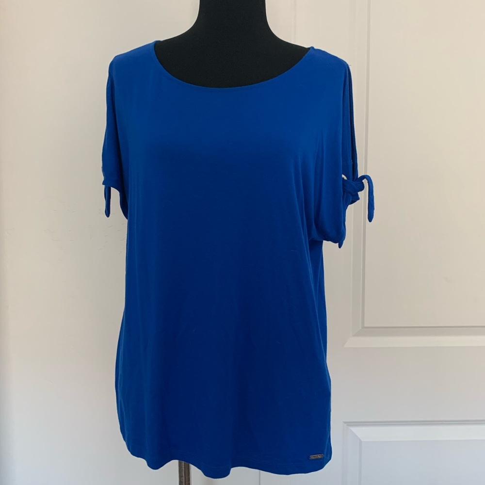 Gorgeous Royal blue top